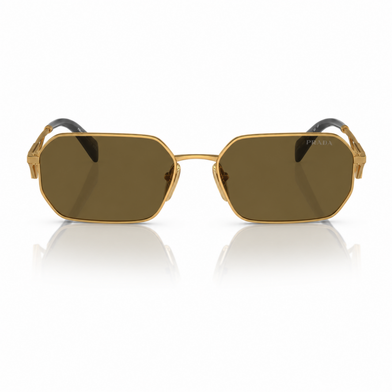 Lentes de sol Prada en vista frontal, con montura metálica dorada, cristales marrón y diseño rectangular sobre fondo blanco.
