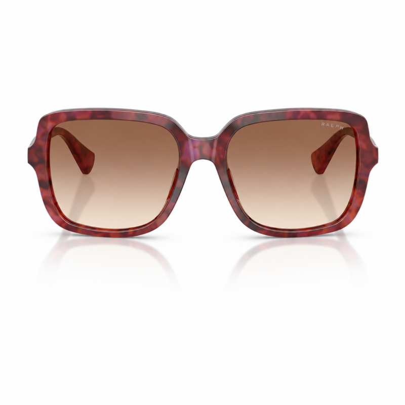 Lentes de sol Ralph en vista frontal, con montura carey rojo, cristales marrón degradado y forma cuadrada sobre fondo blanco.